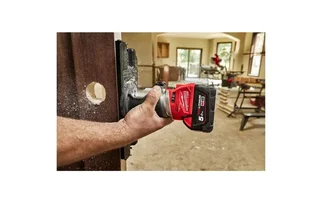 Rebajadora Milwaukee M18 FTR8-0X 18V sin batería Ø 6-8 mm