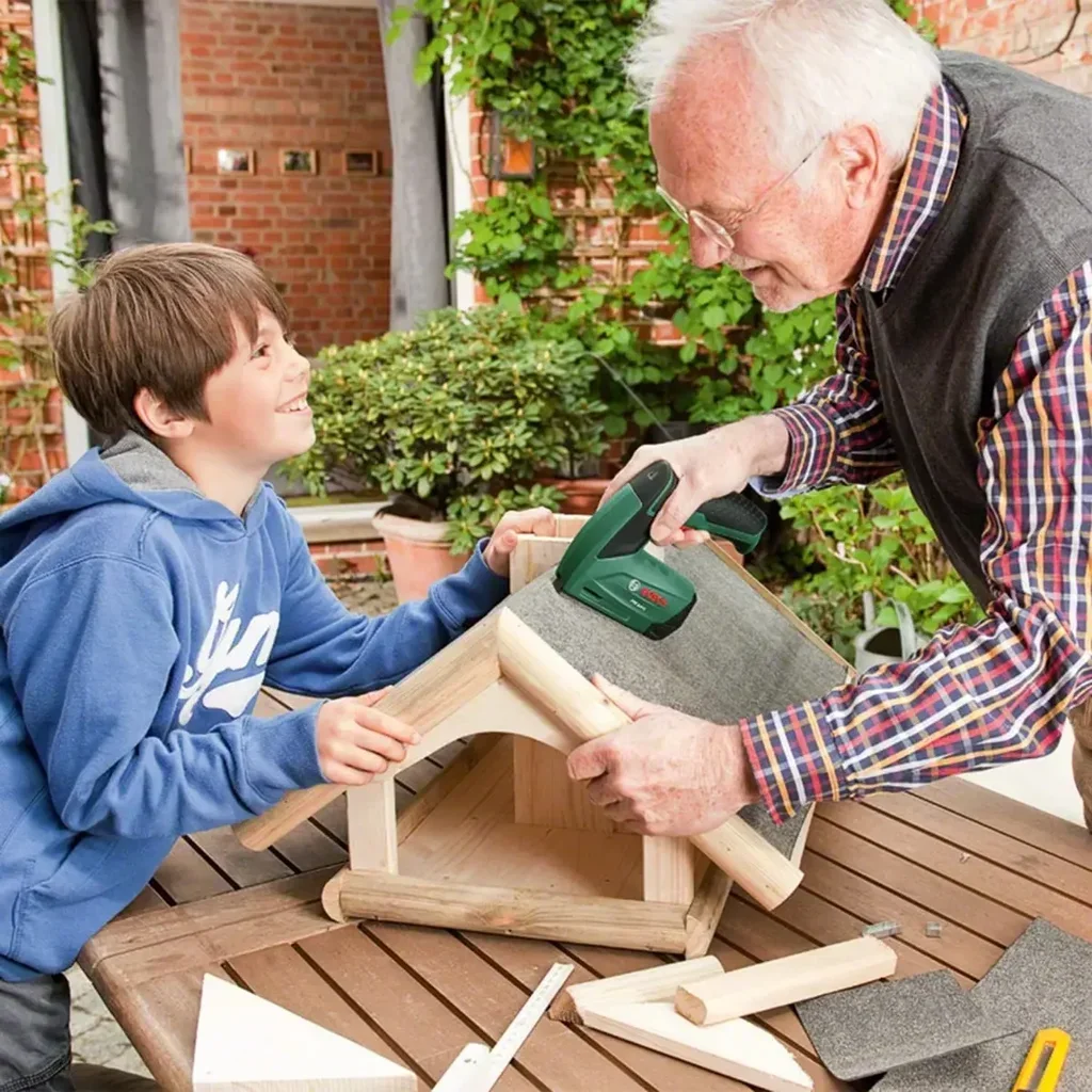 Agrafeuse sans fil Bosch PTK 3,6 LI - Batterie Lithium-Ion 3,6V avec coffret métal