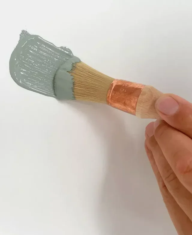 Round pointed tip paintbrush size 4 - 25mm natural bristle wooden handle round brush