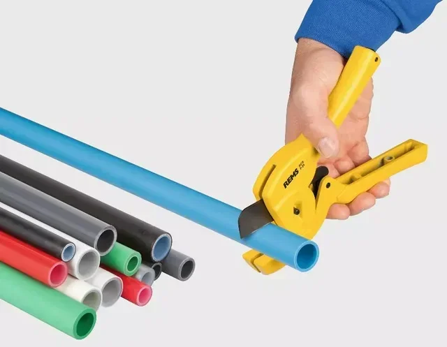 REMS ROS P26 Cordless Plastic Pipe Cutter 26mm | Professional Electric Shear for PVC PPR Pipes