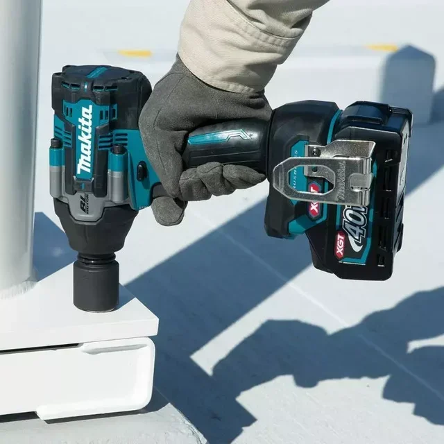 Clé à chocs Makita TW007GM201 40V 750Nm avec 2 batteries 4Ah