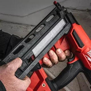 Milwaukee M18 FN16GA-0X 18V Fuel Finish Nagler HD Box - Akku 16 Gauge Nagelpistole