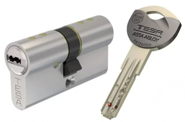 Cylindre de sécurité TK6 40x40 mm nickelé avec 3 clés brevetées incopiables - Protection anti-crochetage