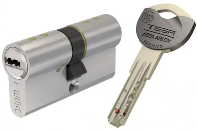 Cylindre de sécurité TESA TX8530 avec 5 clés alvéolaires réversibles