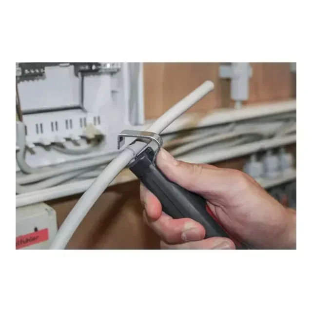 Spelacavi Rotondi WIHA 44240 - Lama Auto-Rotante 4-28mm