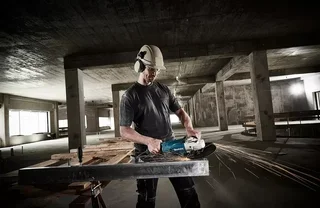 Meuleuse d'angle MAKITA GA9020 Ø 230 mm 2200W - Côté Brico