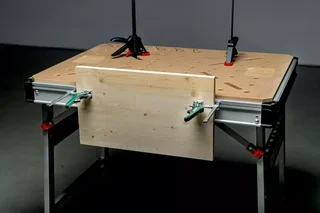 Établi mobile pliable MWB 100 Metabo - plateau MDF perforé - réf. 626991000