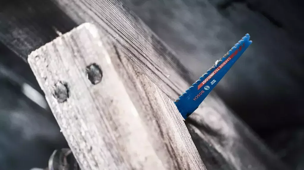 Lame scie sabre Bosch Expert S 1167 XHM 225 mm démolition bois métal carbure