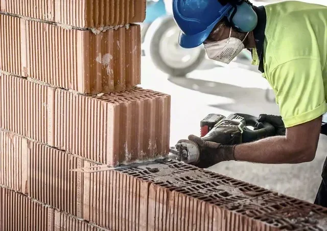 Lame scie sabre Bosch S 1543 HM carbure brique monomur 240mm