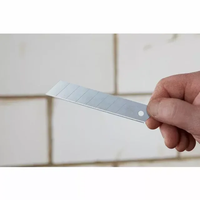 18mm Utility Knife Blades 0.55mm Thickness 5-Pack Replacement Blades with Snap-Off Dispenser