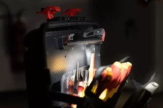 Lampada lavoro LED Wiha 45699 1200 lumen sensore movimento magnetica