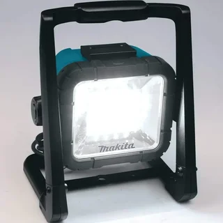 Lámpara de obra LED Makita DEADML805 750 lúmenes 14.4V/18V batería o red eléctrica