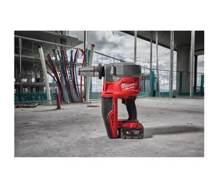 Outil de sertissage Uponor Q&E Milwaukee M18 FUEL 18V 5Ah HD Box