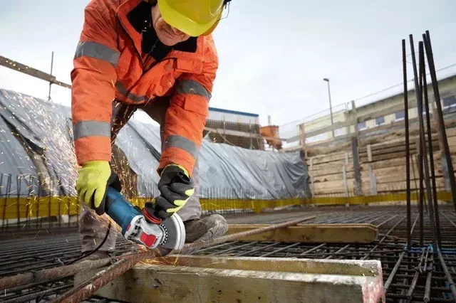 Meuleuse d'angle Bosch GWX 13-125 S 125mm 1300W X-LOCK Professional