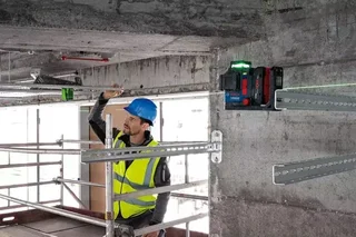 Bosch GLL 18V-120-33 CG Professional 3-Line 360° Laser Level with L-BOXX 136