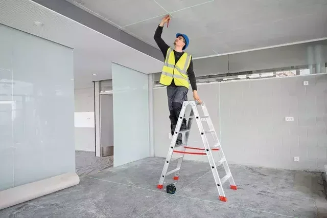 Bosch GLL 80-33 G Laser Level 3 Lines 360° with BA 3.7V 3.0Ah XL Battery - IP65