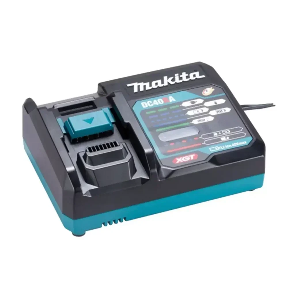 Kit 4 utensili Makita XGT 40V: trapano, smerigliatrice angolare, tassellatore, seghetto alternativo con batterie 4Ah