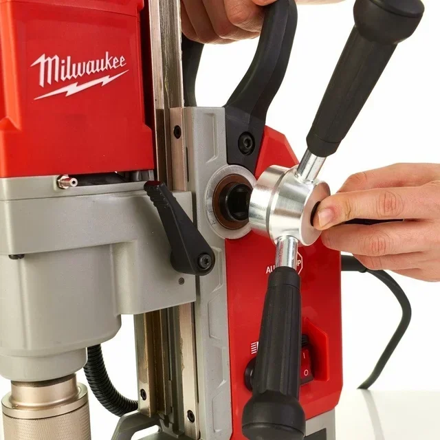 Milwaukee MDE 41 Magnetic Drill 1200W 41mm Electromagnet 9930N AUTOSTOP Safety