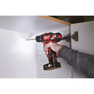 Perceuse-visseuse à percussion MILWAUKEE M12 BPD-202C 12V 2Ah avec coffret