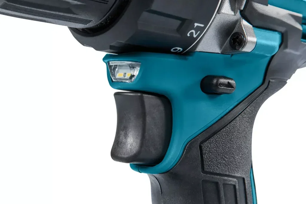 Perceuse-visseuse MAKITA 40V XGT 54Nm 2 batteries 2,5Ah coffret MakPac