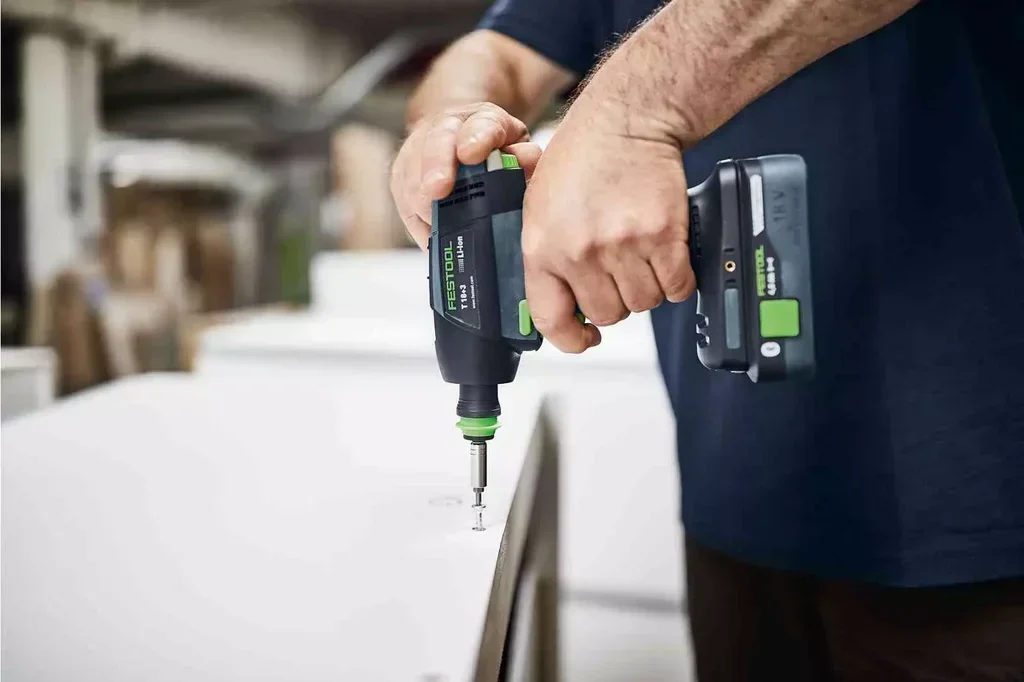 Perceuse-visseuse sans fil Festool T 18+3 HPC 4.0Ah 18V avec 2 batteries et systainer