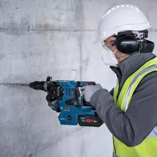 BOSCH GBH 18V-28 CF 18V SDS-Plus Rotary Hammer Drill L-BOXX Case