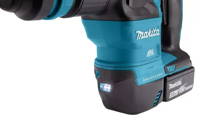 Makita 18V SDS-Plus Bohrhammer 3,1J mit 2x 5Ah Akkus und MakPac Koffer