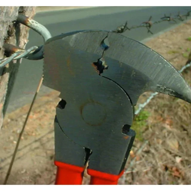 Pince de fermier multifonction EDMA PIC 7 avec marteau, tendeur et coupe-fils intégrés