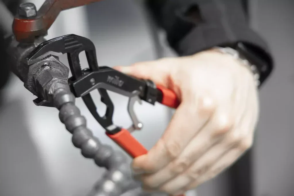 Pinza combinata WIHA QuickFix Classic 250 mm - 39094 - Versatile ed ergonomica