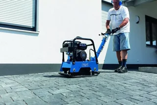 Plaque vibrante thermique Scheppach HP2500S 6,5 CV compactage sol professionnel