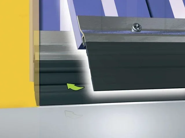 Profilé adhésif noir PVC bavette protection 2,5m étanchéité