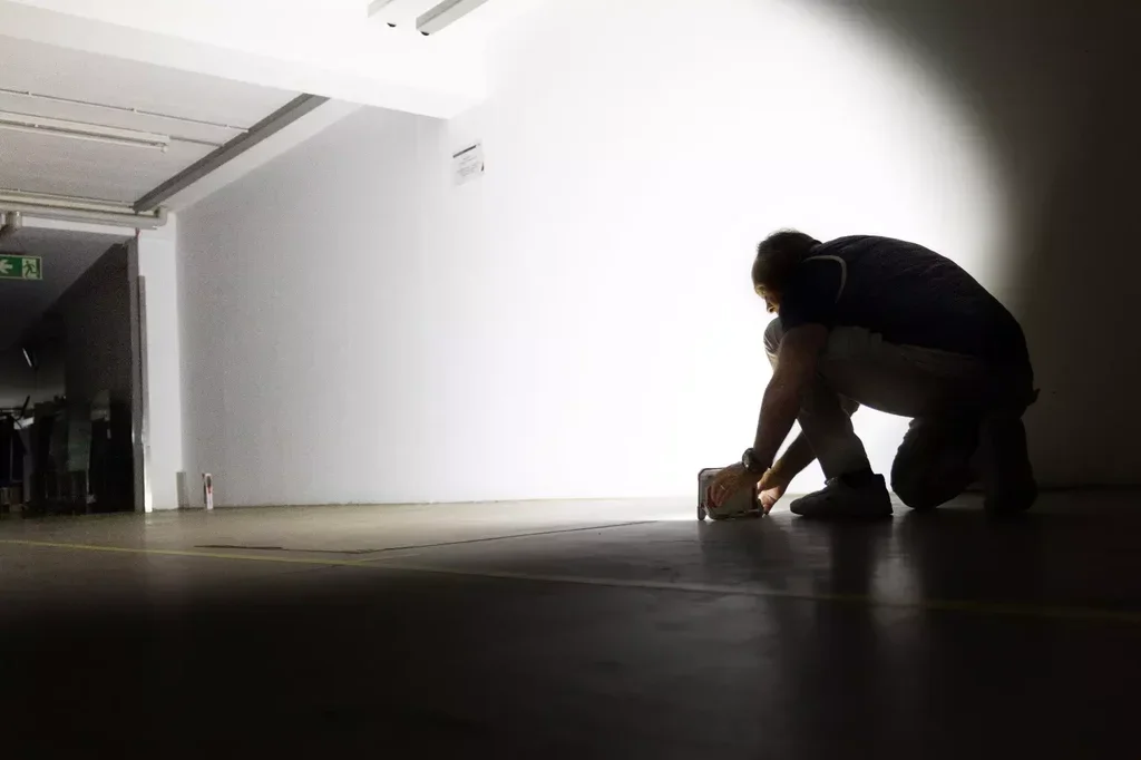 Proiettore LED Wiha 30W 3000 Lumen Senza Fili Cantiere IP54 IK07