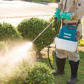 Pulvérisateur dos MAKITA DUS054Z 18V 5L sans batterie