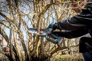 Scie élaguer sans fil Metabo MS 18 LTX 15 - 18V compacte, sans batterie