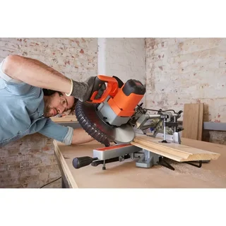 Scie à onglet radiale BLACK+DECKER 2100W 254 mm BES710-QS