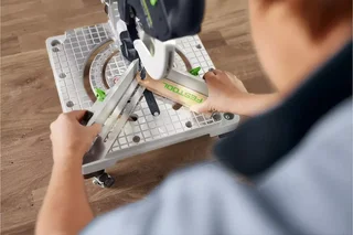 Ingletadora Festool SYMMETRIC SYMC 70 a Batería - Pack 2 Baterías 18V 4.0Ah, Inglete Integrado y Systainer