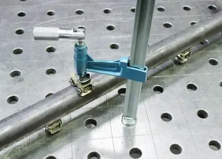 Sargento de tornillo URKO 4003-WA 40x10 mm mesa soldadura 28 mm 30 cm trabajos pesados