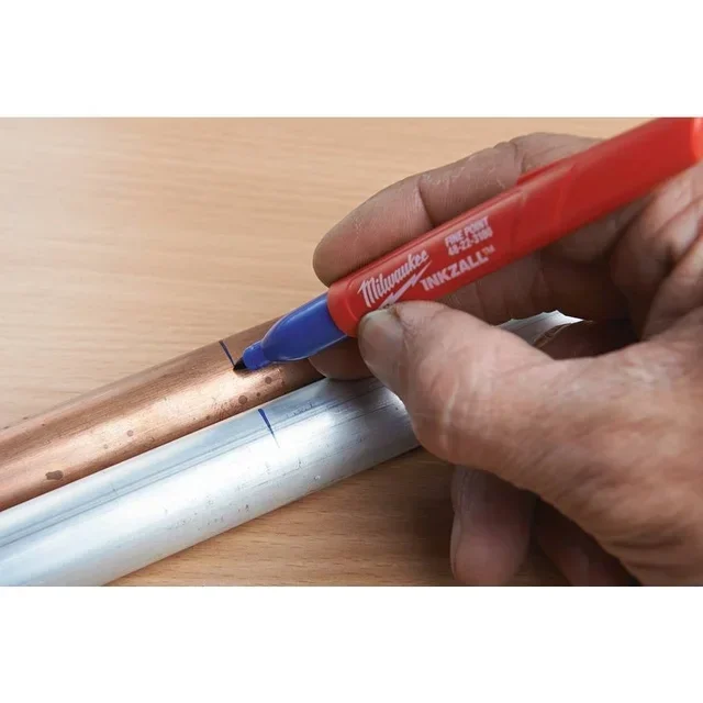 Set 4 marqueurs permanents MILWAUKEE Inkzall pointe ultra résistante noir bleu vert rouge