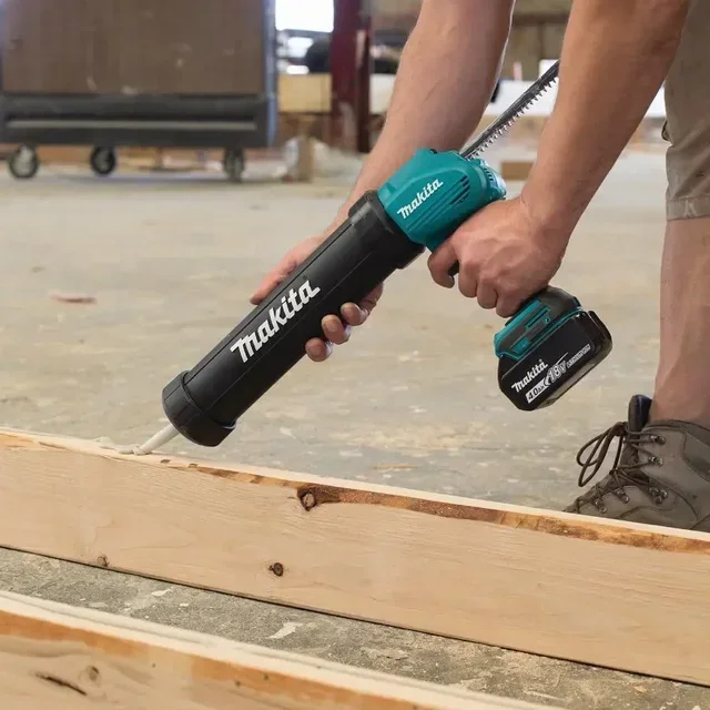 Supporto alluminio C MAKITA 800 ml 197195-9 per pistola XGC01