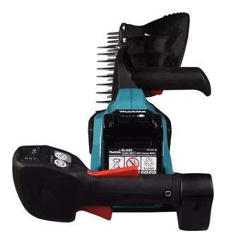 Makita XGT 40V Hedge Trimmer 60 cm with 4Ah Battery and Fast Charger