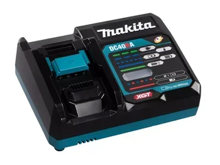 Makita XGT 40V Hedge Trimmer 60 cm with 4Ah Battery and Fast Charger