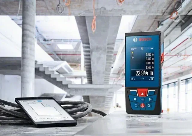 Bosch GLM 100-25 C Professional Misuratore Laser Distanza 100m Esterno Mirino Digitale