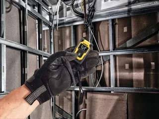 Medidor láser compacto DEWALT DW055PL-XJ 16m medición de precisión