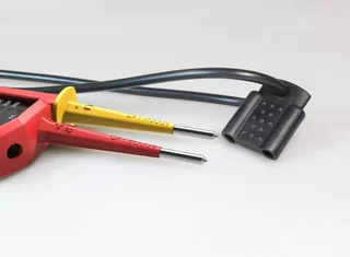 Testatore Tensione WIHA 44319 eMobility 12-1000V CAT IV Rilevatore Voltaggio Senza Contatto