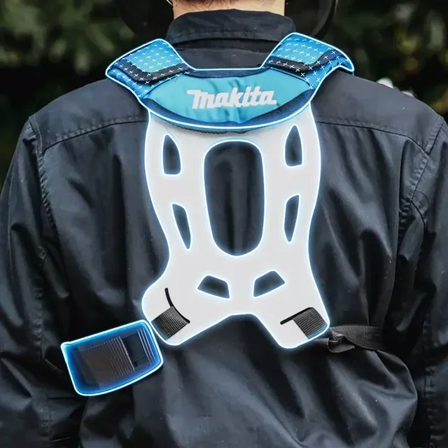 Makita 40V XGT UA004GM101 Pole Pruning Chainsaw with 4Ah Battery