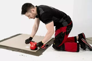 Ventouse Vibrante Électrique RUBI Quake Energy Cas 18V 2Ah 127mm