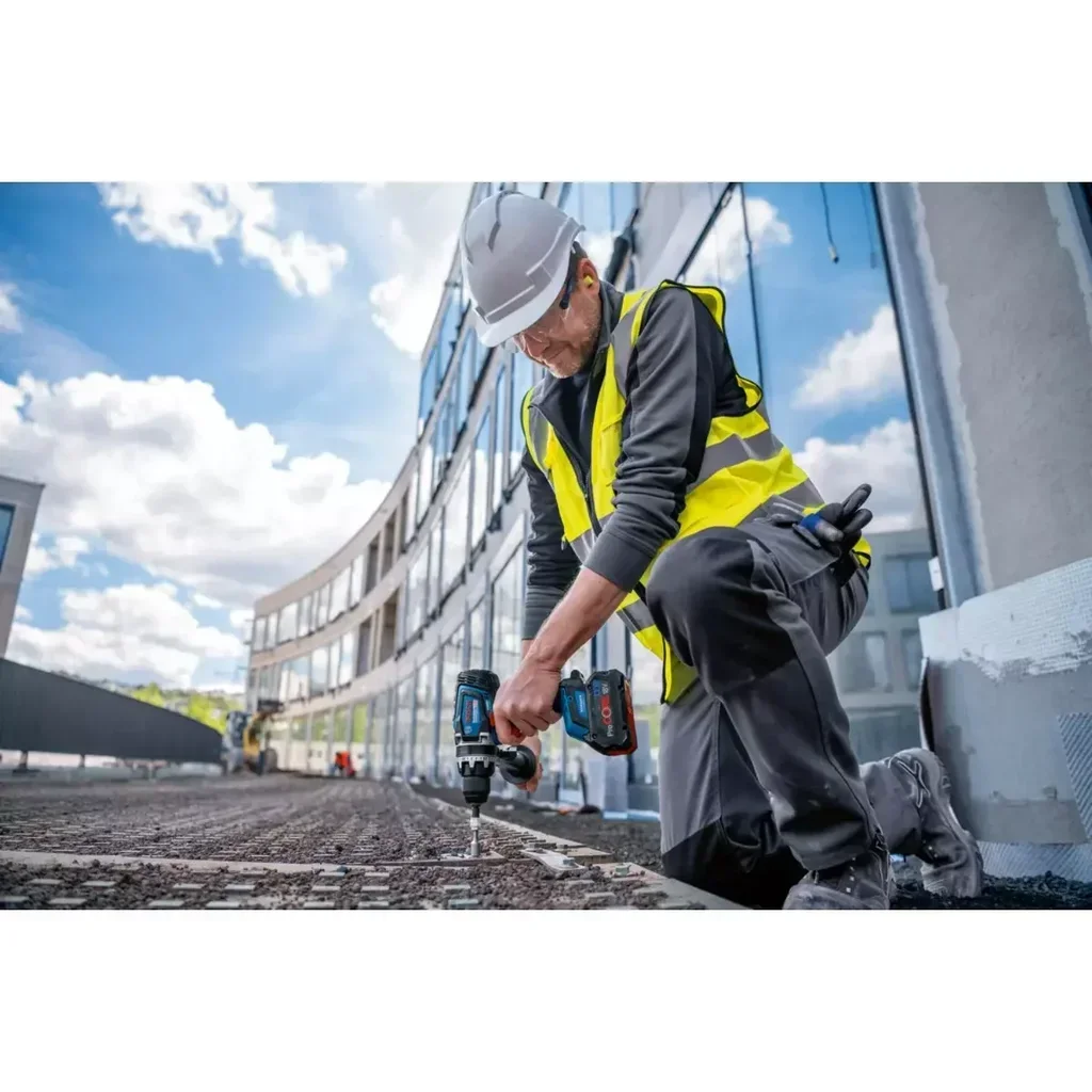 Perceuse-visseuse Bosch GSR 18V-150 C BITURBO 150Nm 2 batteries ProCORE 18V 8.0Ah coffret L-BOXX