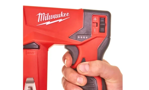 Agrafeuse 12V M12 BST-202X – MILWAUKEE – avec 2 batteries 12V 2.0Ah – chargeur – HD Box – 4933459635