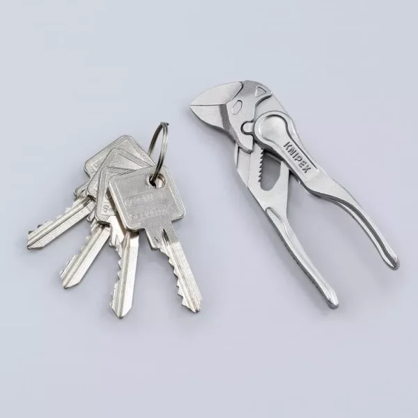 Pince-clé XS KNIPEX – 86 04 100 BK